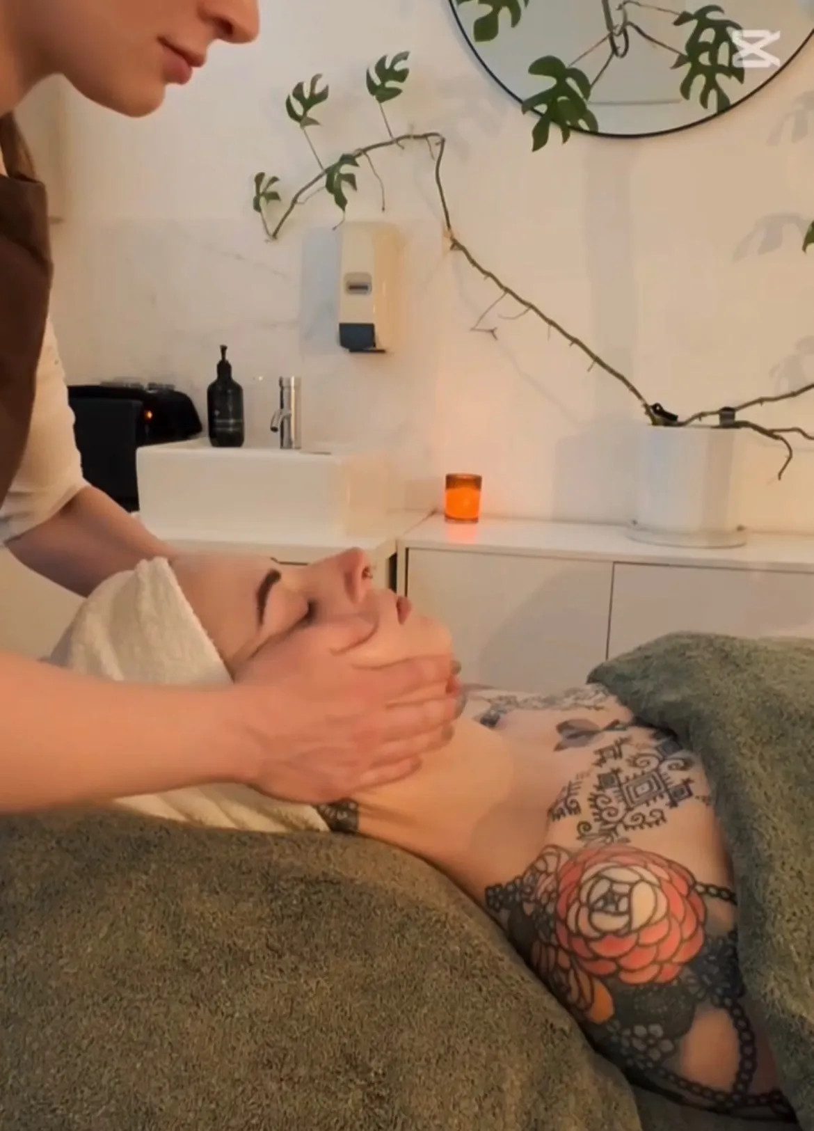 Holistic facial massage treatment